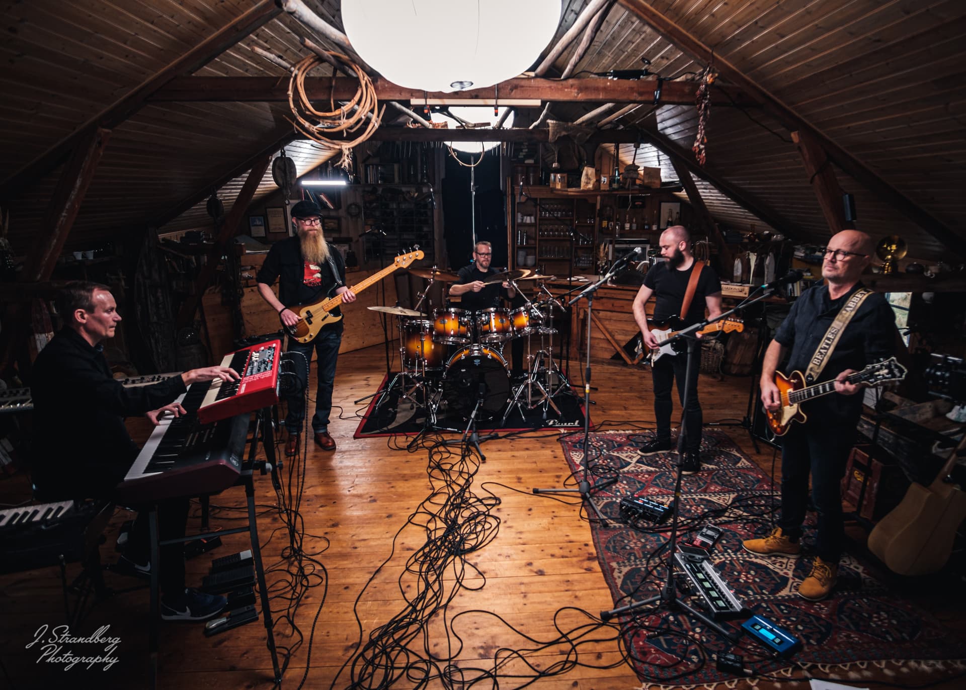 Echoes "A Pink Floyd Tribute"